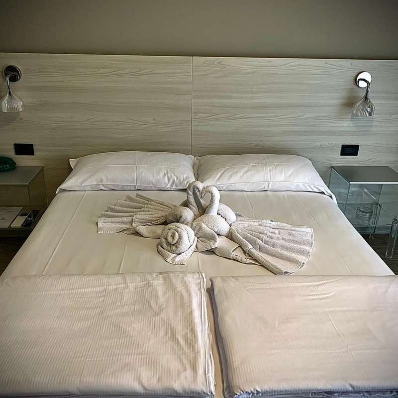 Hotel Astoria | Camere per vacanze a Torri del Benaco