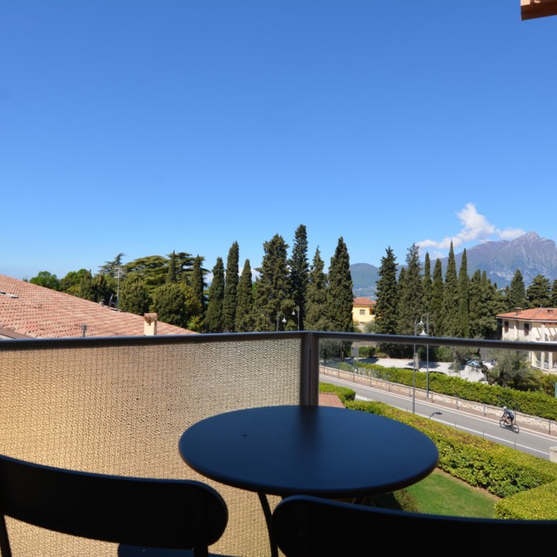Hotel Astoria | Camere per vacanze a Torri del Benaco