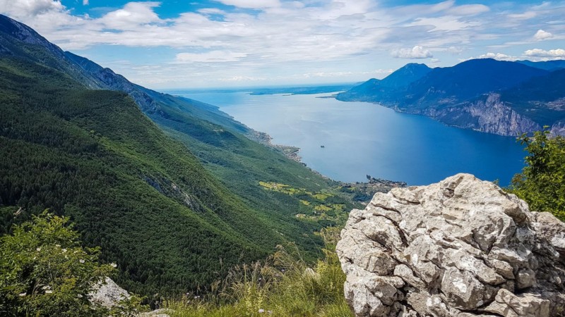 Hotel Astoria | Camere per vacanze a Torri del Benaco