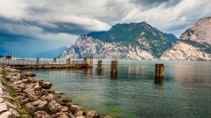 Hotel Astoria | Camere per vacanze a Torri del Benaco