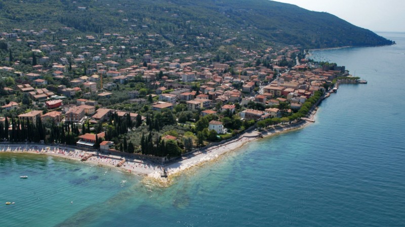 Hotel Astoria | Camere per vacanze a Torri del Benaco