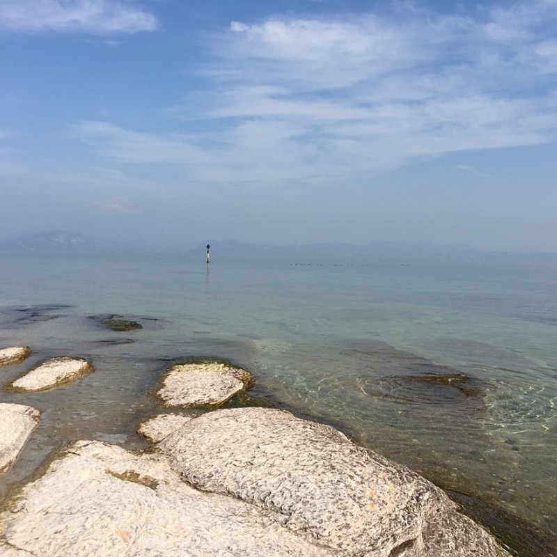 Hotel Astoria | Camere per vacanze a Torri del Benaco