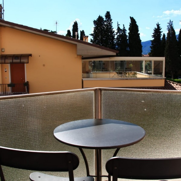 Hotel Astoria | Camere per vacanze a Torri del Benaco